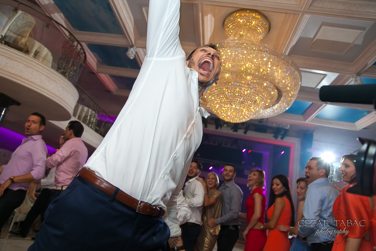 Botez Rebecca Anastasia — De la Pregătiri la Petrecere - Cadrul 6 fotograf botez Cezar Tabac Bucuresti