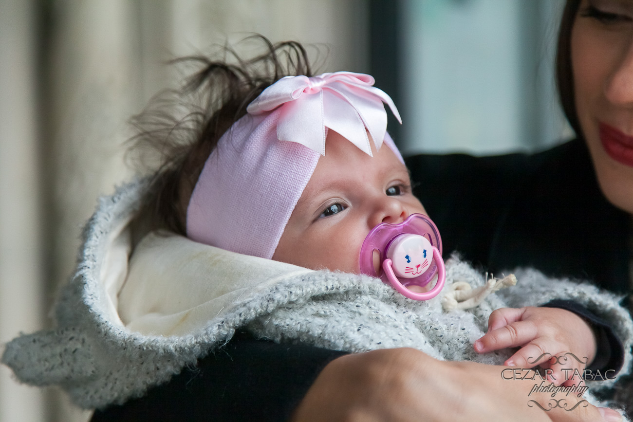 Botez Rebecca Anastasia — De la Pregătiri la Petrecere - Cadrul 8 fotograf botez Cezar Tabac Bucuresti