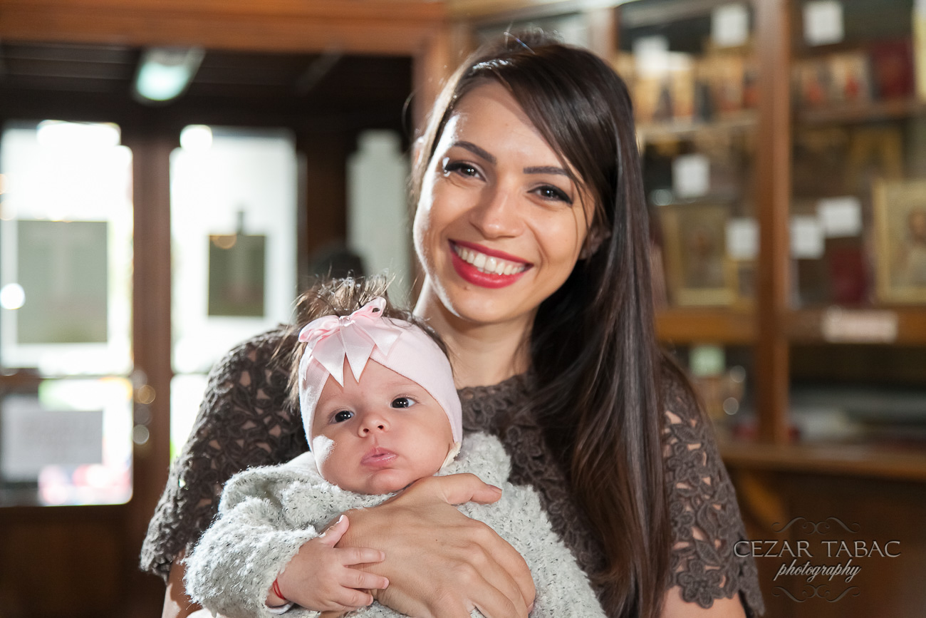 Botez Rebecca Anastasia — De la Pregătiri la Petrecere - Cadrul 10 fotograf botez Cezar Tabac Bucuresti