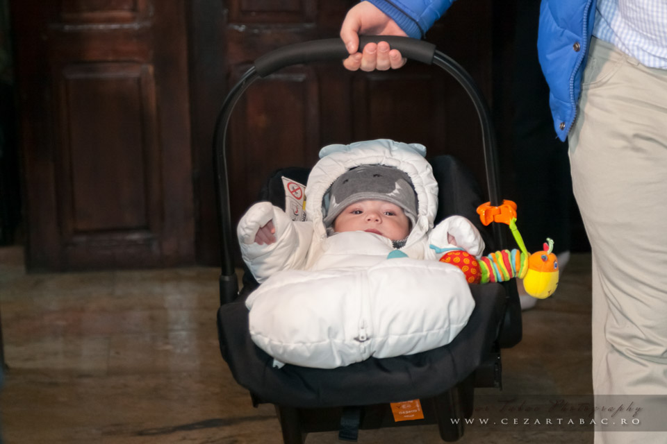 Botez Vlad Dominic — Biserica Izvorul Tămăduirii & Stejarii Country Club - Cadrul 2 fotograf botez Cezar Tabac Bucuresti