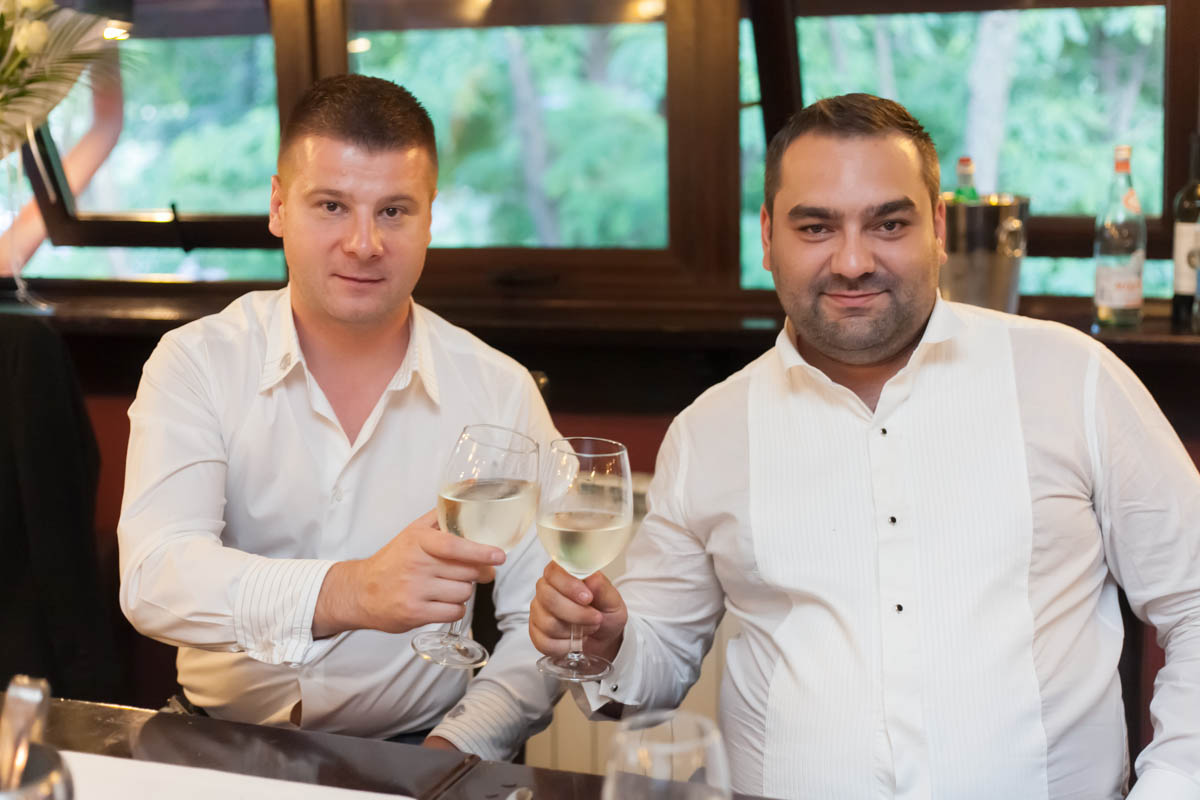 Cununie Civilă Angelica & Tudor - Cadrul 1 fotograf cununie civilă Cezar Tabac Bucuresti