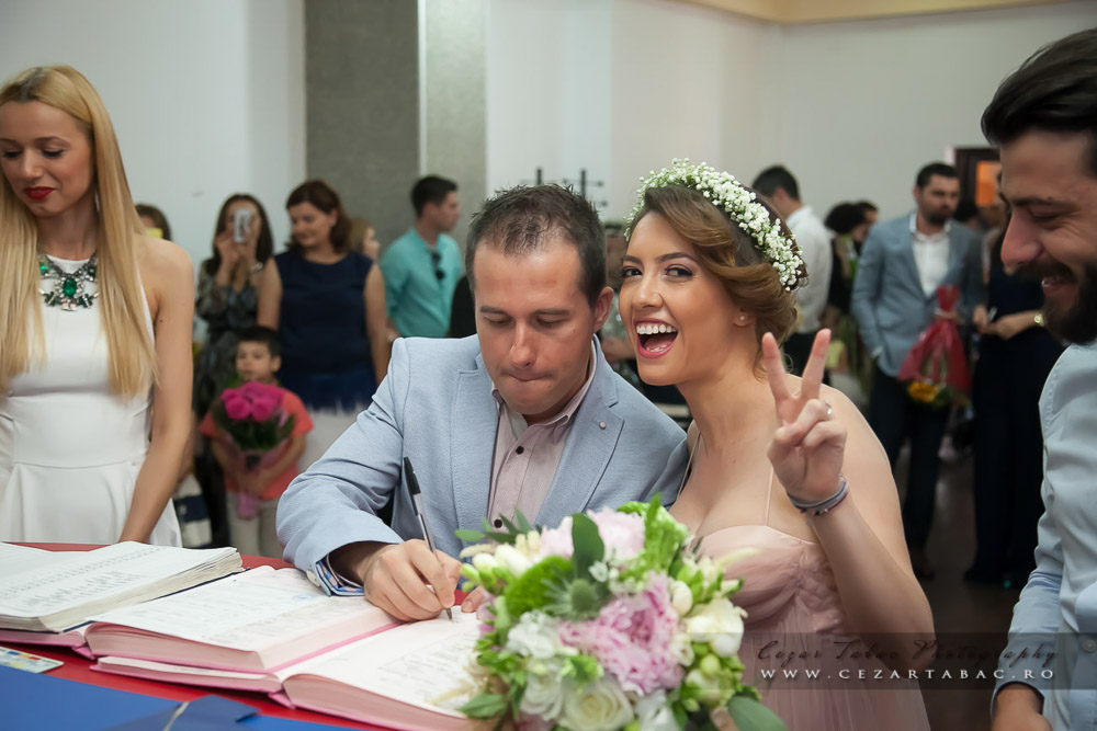 Cununie Civilă Silvia & Kimi — Sector 6 București - Cadrul 1 fotograf cununie civila Cezar Tabac Bucuresti