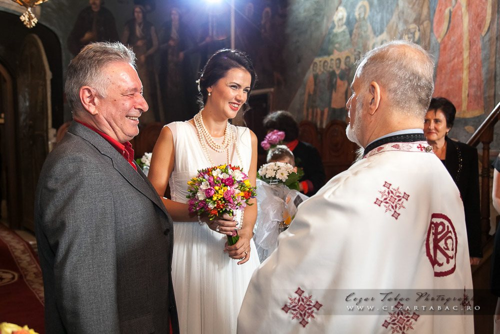 Cununia lui Mădălin Voicu cu Carmen Olteanu - Cadrul 13 fotograf Cezar Tabac București