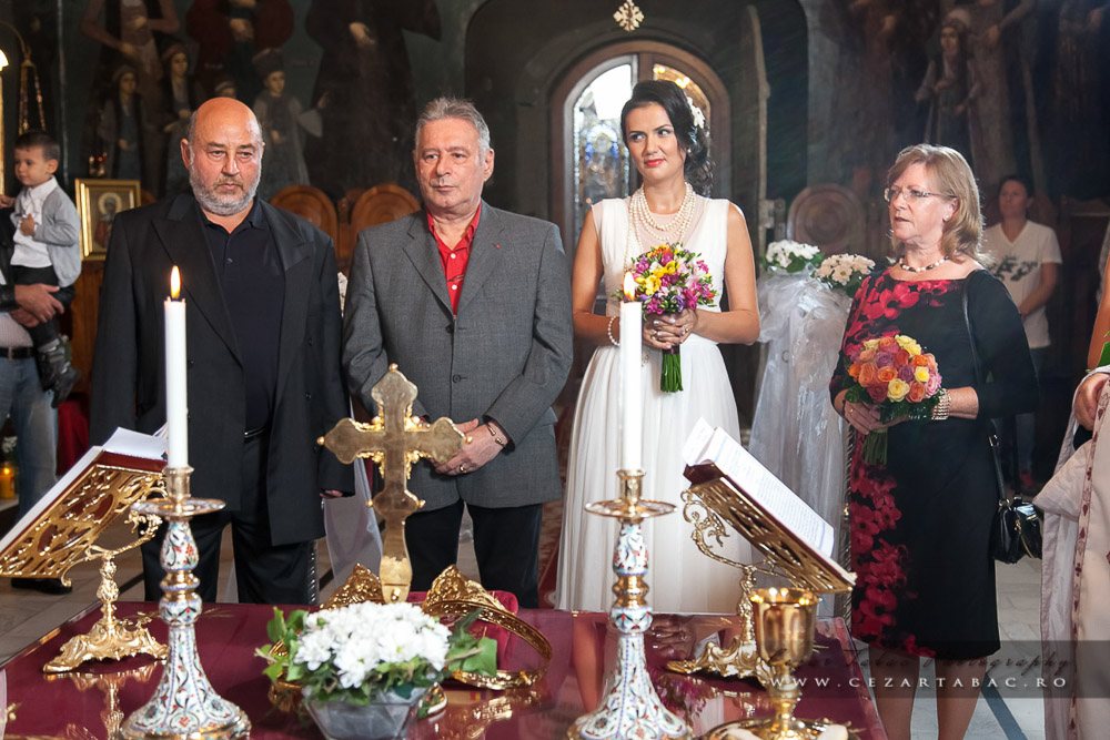Cununia lui Mădălin Voicu cu Carmen Olteanu - Cadrul 26 fotograf Cezar Tabac București
