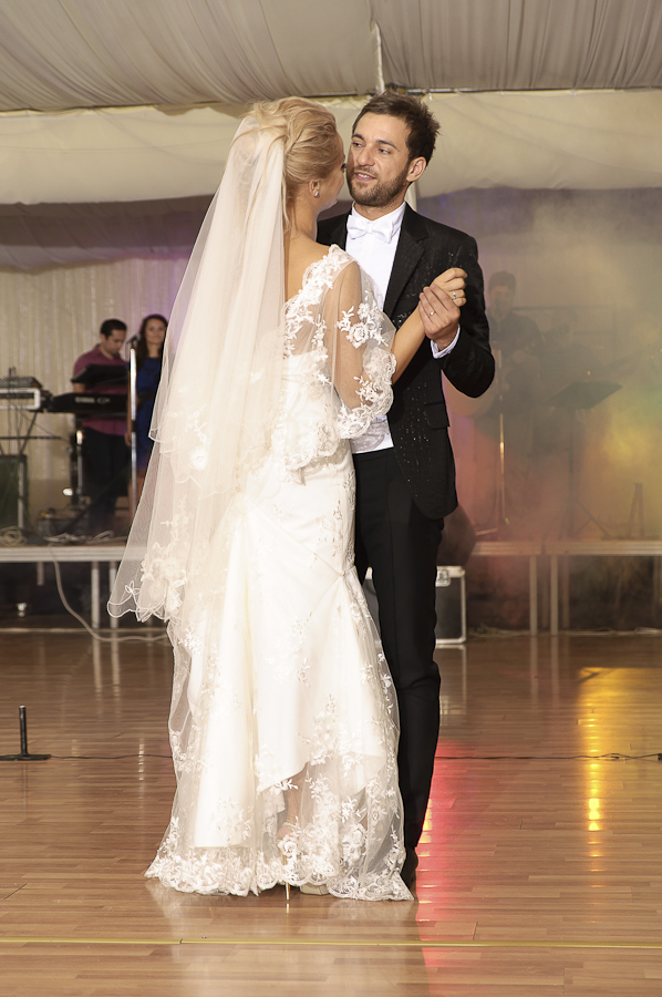 Nuntă Violeta & Adi — București - Cadrul 7 fotograf nunta Cezar Tabac Bucuresti