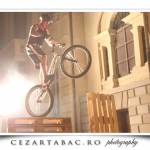 Cascadorii pe bicicleta